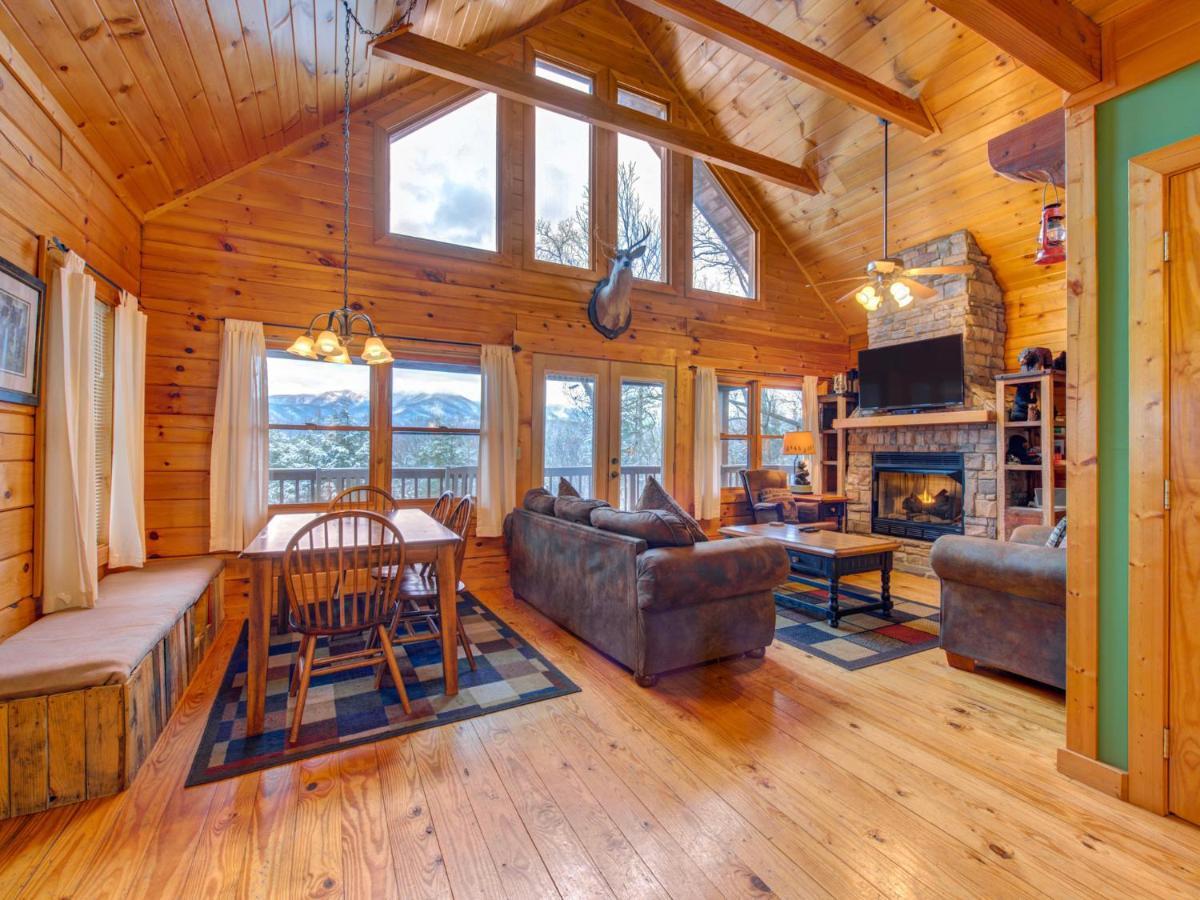 Dew South Villa Gatlinburg Bagian luar foto